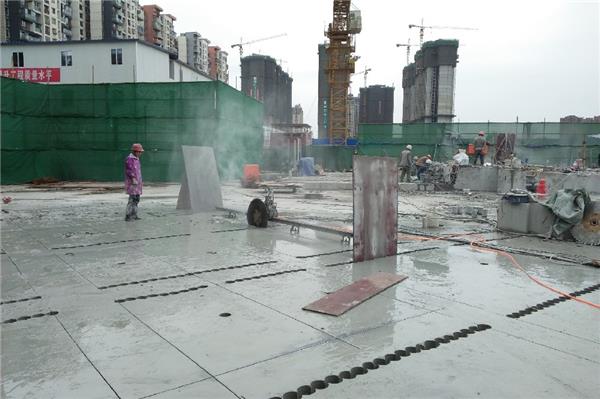 切割钢筋混凝土怎么收费？