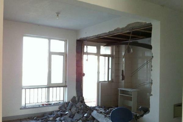 我要装修房子，如何拆除更换门窗？