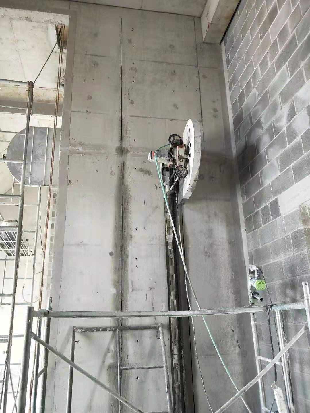 混凝土切割拆除,墙体切割拆除