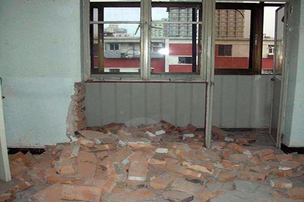 隔断拆除服务，专业拆除公司，报价透明-隔断墙拆除费用，按平米收费，公平合理