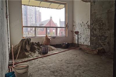 《低层建筑拆除方案全解：步骤、注意事项与实用技巧》